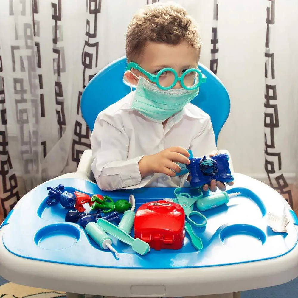 34-Pieces: BritenWay Educational Medical Pretend Play Toy Set in Storage Box