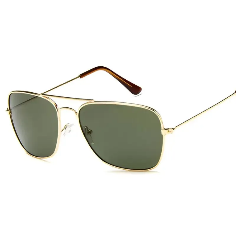 Anti-UV Sunglasses: Square Lens Resin Shades for UV Protection