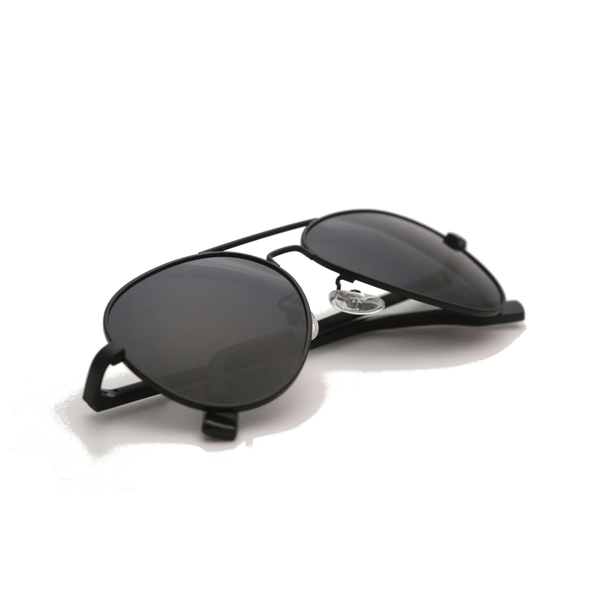 AVRO1038 - Small Polarized Metal Aviator Sunglasses