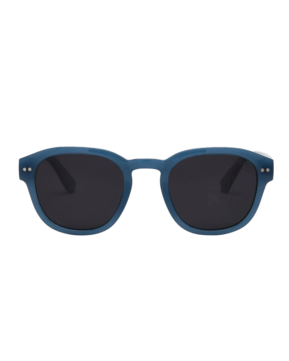 Barton Polarised Sunglasses in Ocean & Smoke