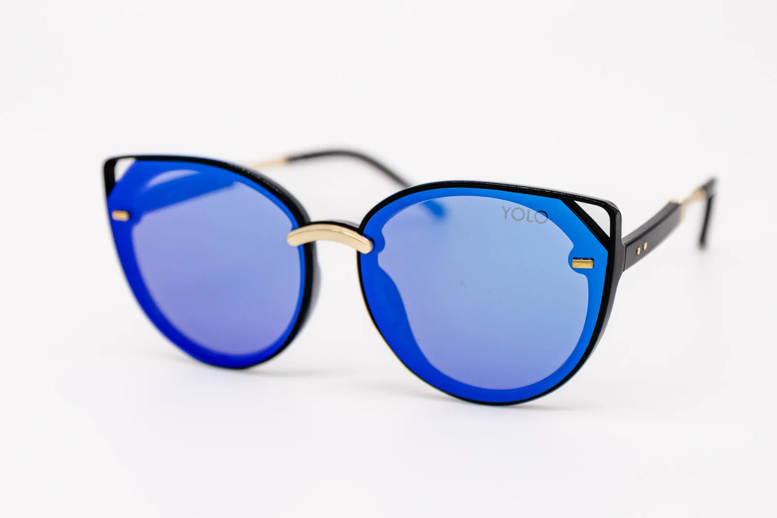 Cat Eye Metal Accents Sunglasses with Angle Corner Flat Lens