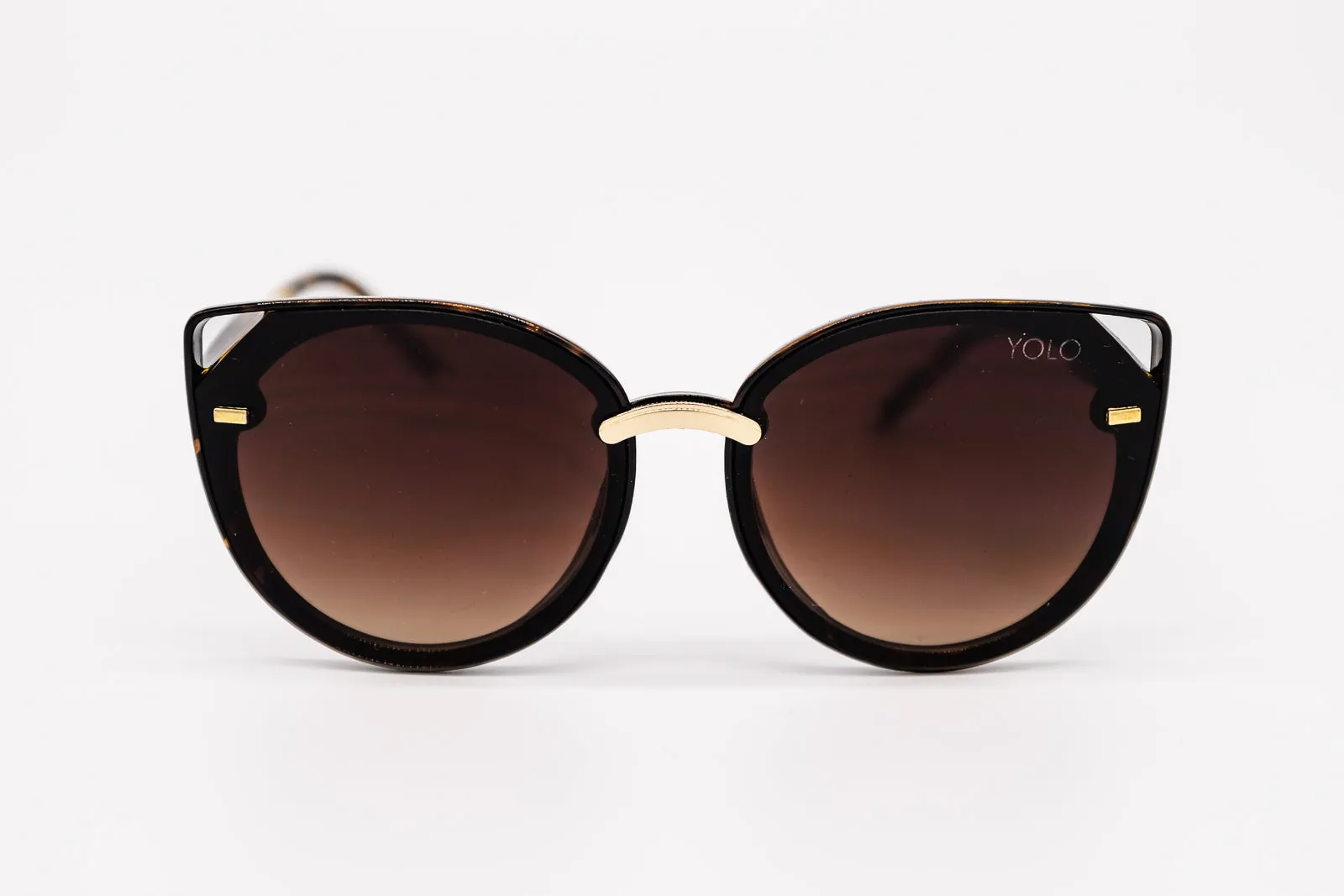 Cat Eye Metal Accents Sunglasses with Angle Corner Flat Lens