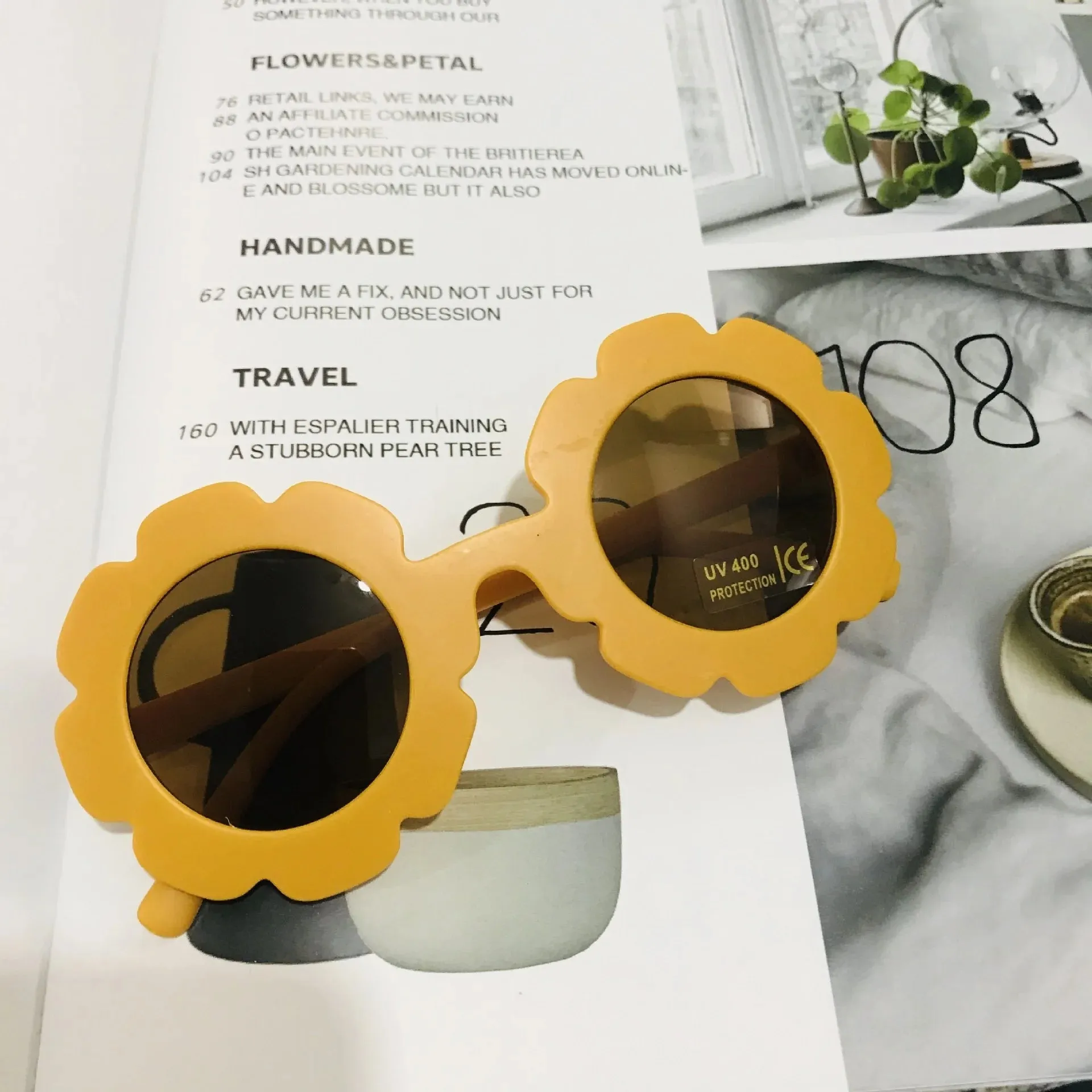 Color Series Daisy Sunglasses: UV400 Protection