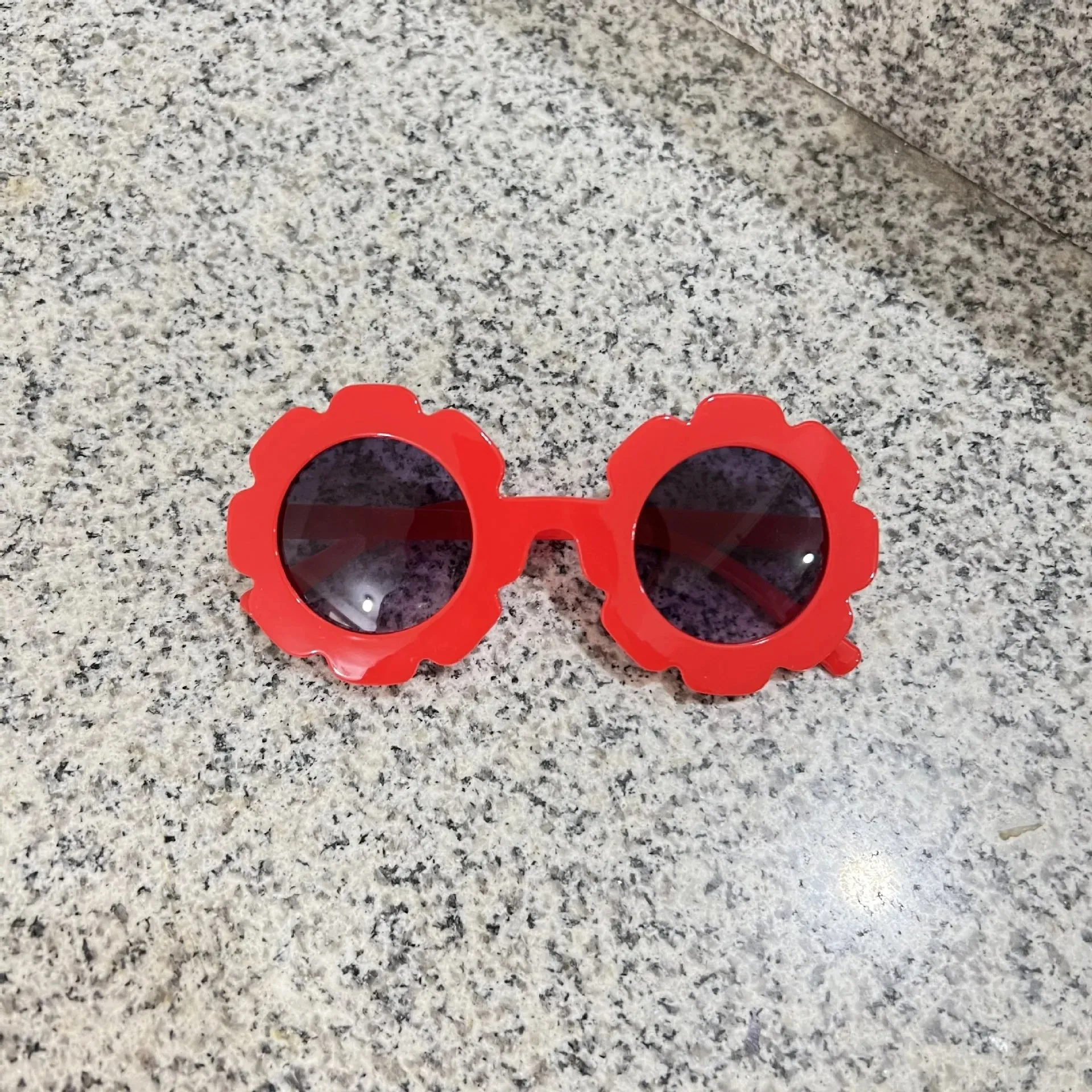 Color Series Daisy Sunglasses: UV400 Protection