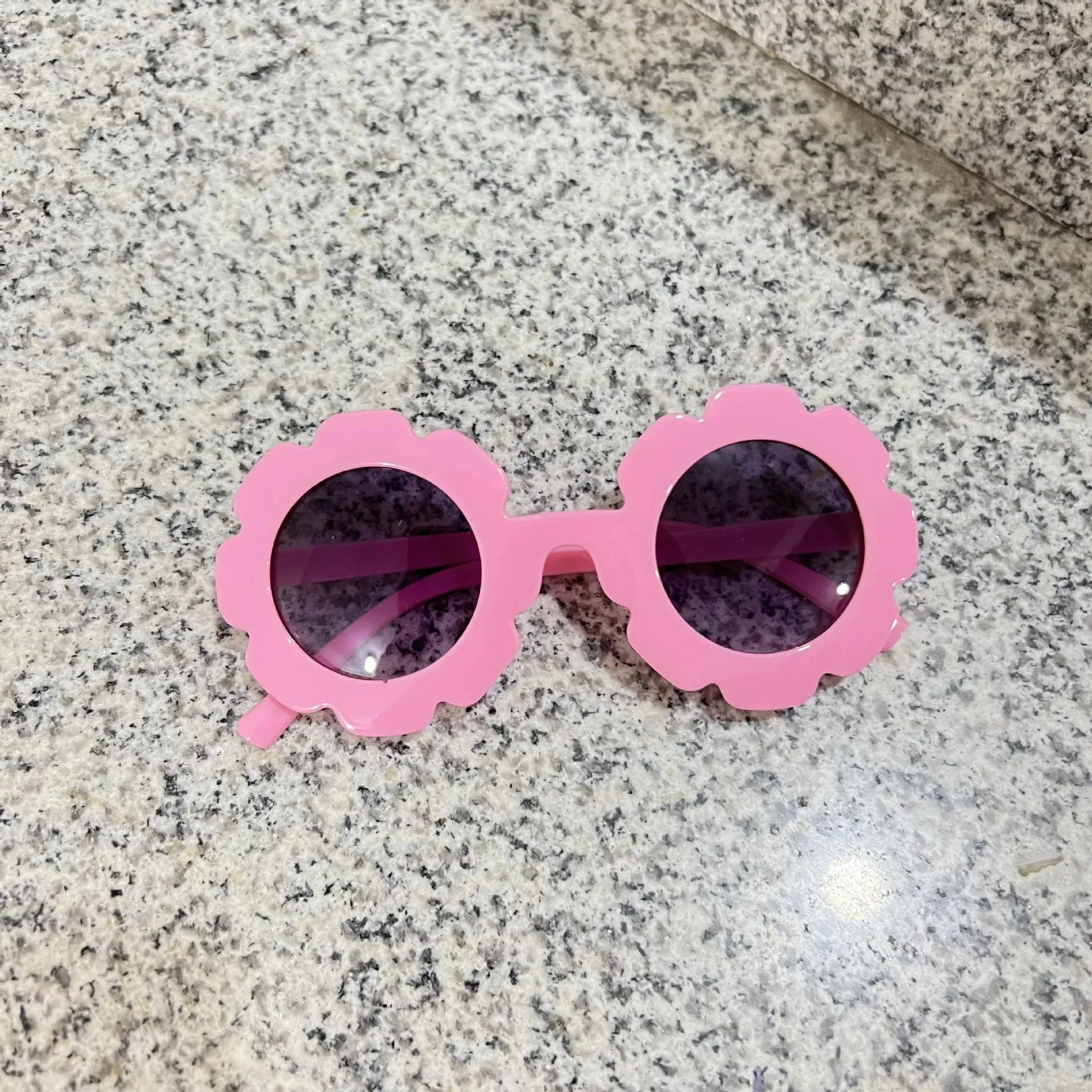 Color Series Daisy Sunglasses: UV400 Protection