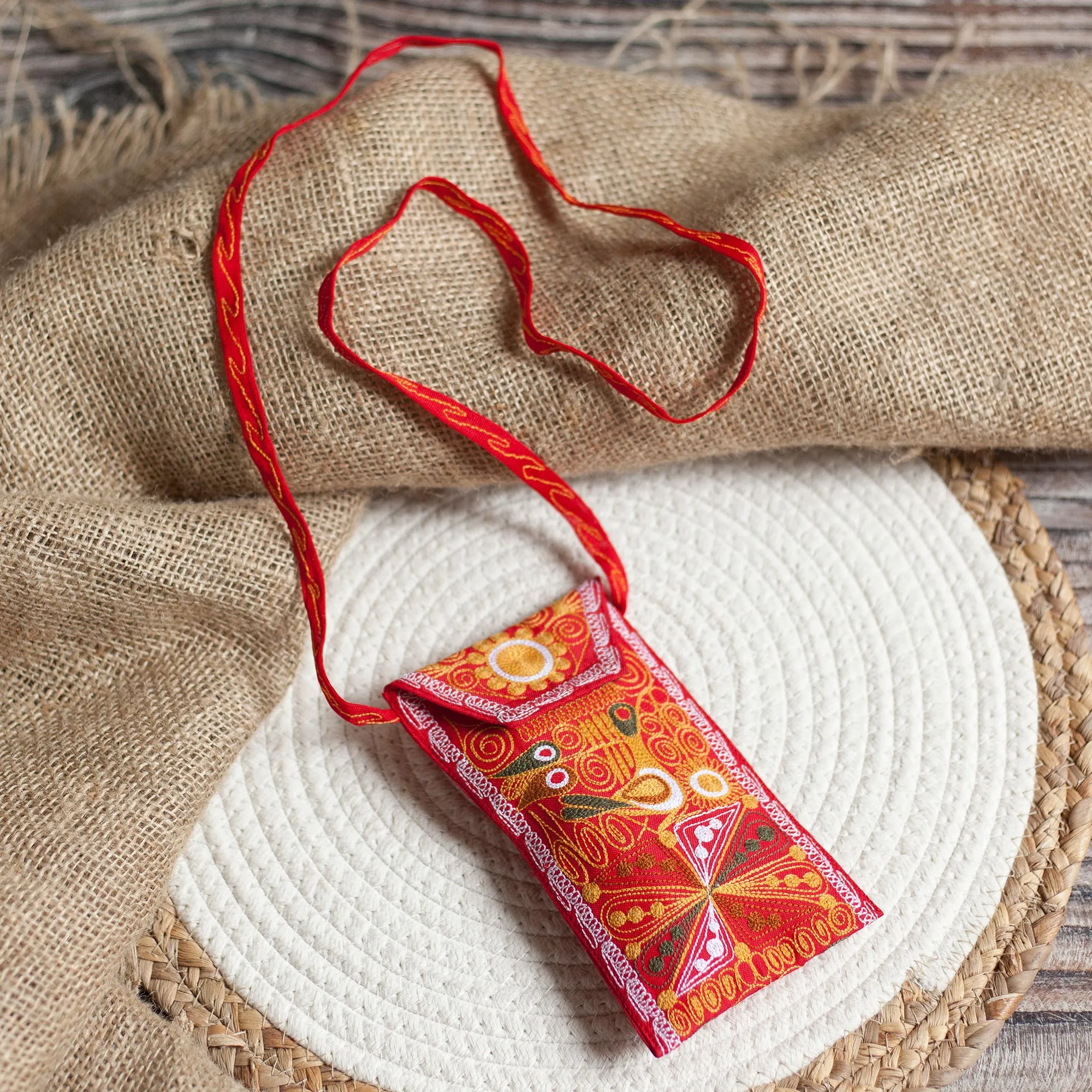 Embroidered Eyeglasses Bag in Chili from Peru - Embellished Beauty in Chili | NOVICA