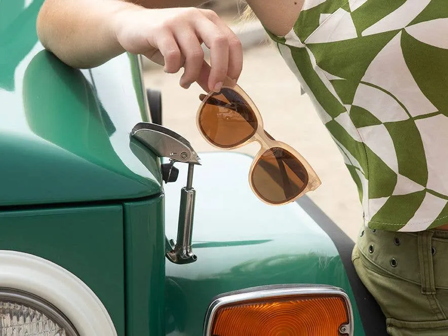 Emry - Crystal Rose / Walnut Wood / Brown Polarized