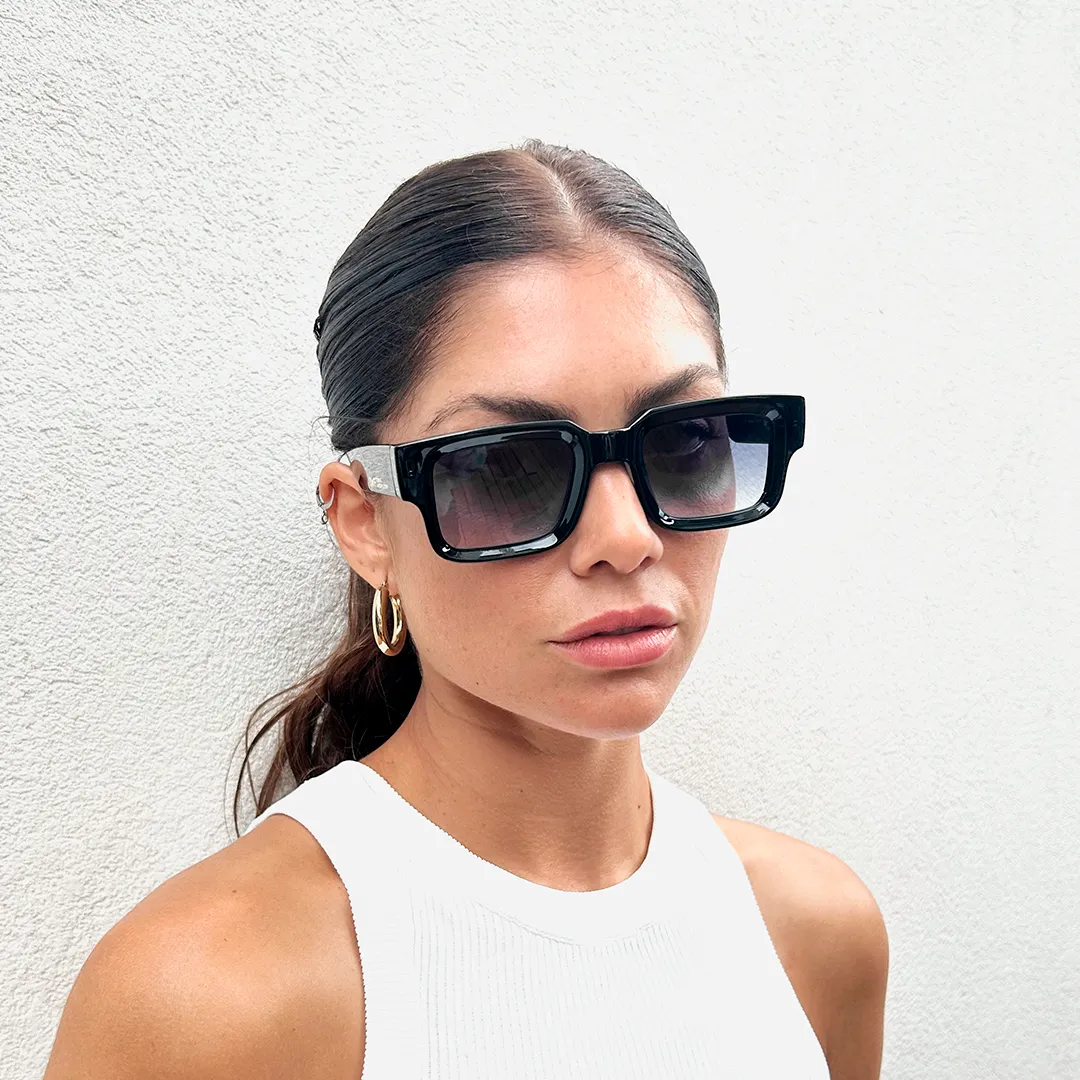 Exclamation - Black Shiny - Ocean Gradient Lens