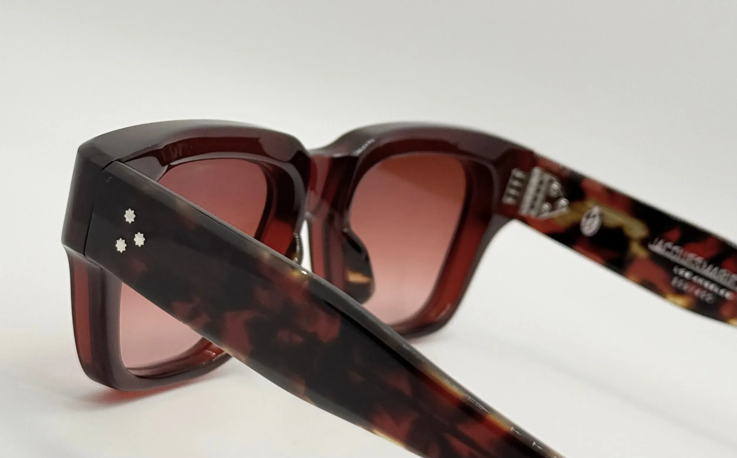 Jacques Marie Mage FELLINI in BURGUNDY-LTD. Of 400 Pieces-Full Kit-BNIB-100% Authentic