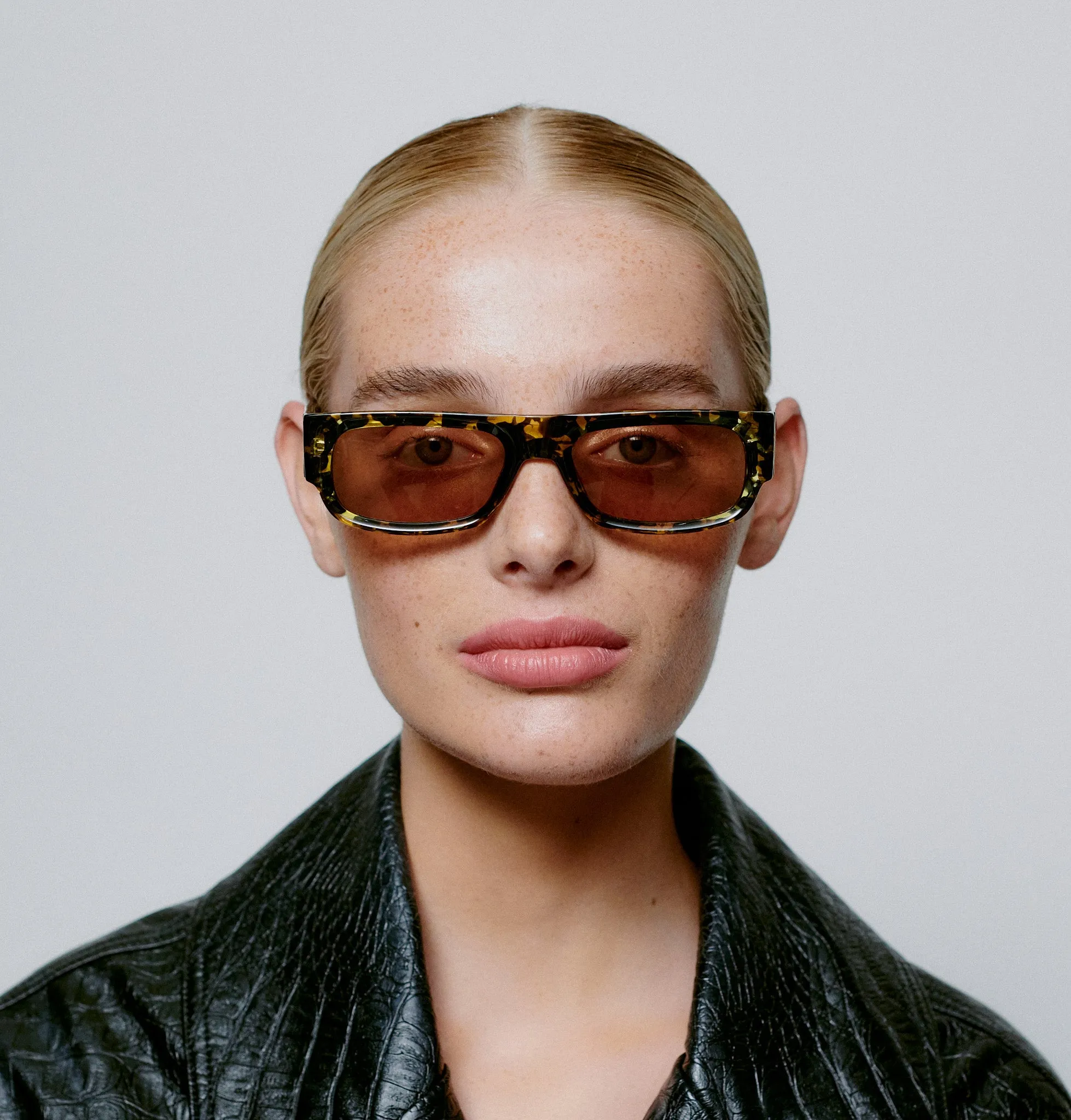 Jean Sunglasses - Black / Yellow Tortoise