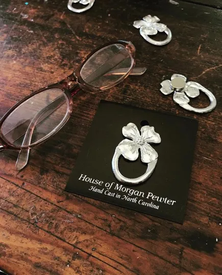 Magnetic Eyeglass Holder - Decorative Sunglass Holder - Dogwood - Sunflower - Turtle - Butterfly - Owl - Angel with Horn