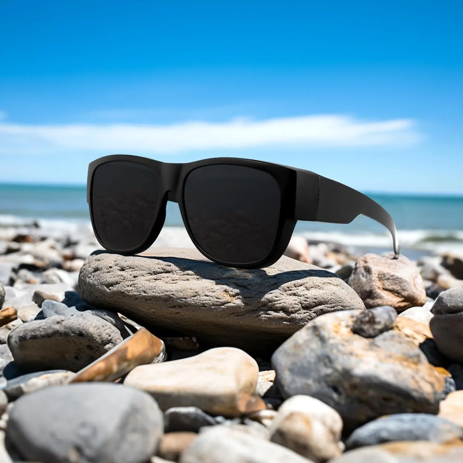 MAXJULI Sunglasses Fit Over Glasses for Men Women Polarized Wraparound Sunglasses 8238