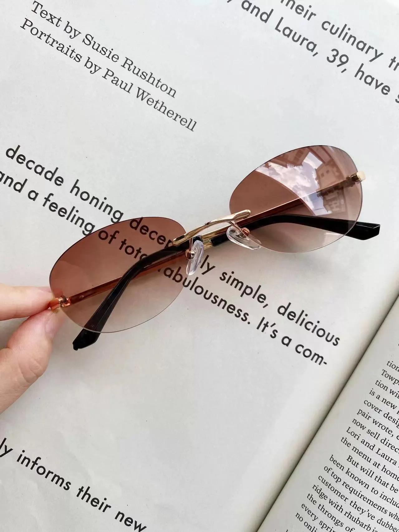 Mimi Frameless Sunglasses