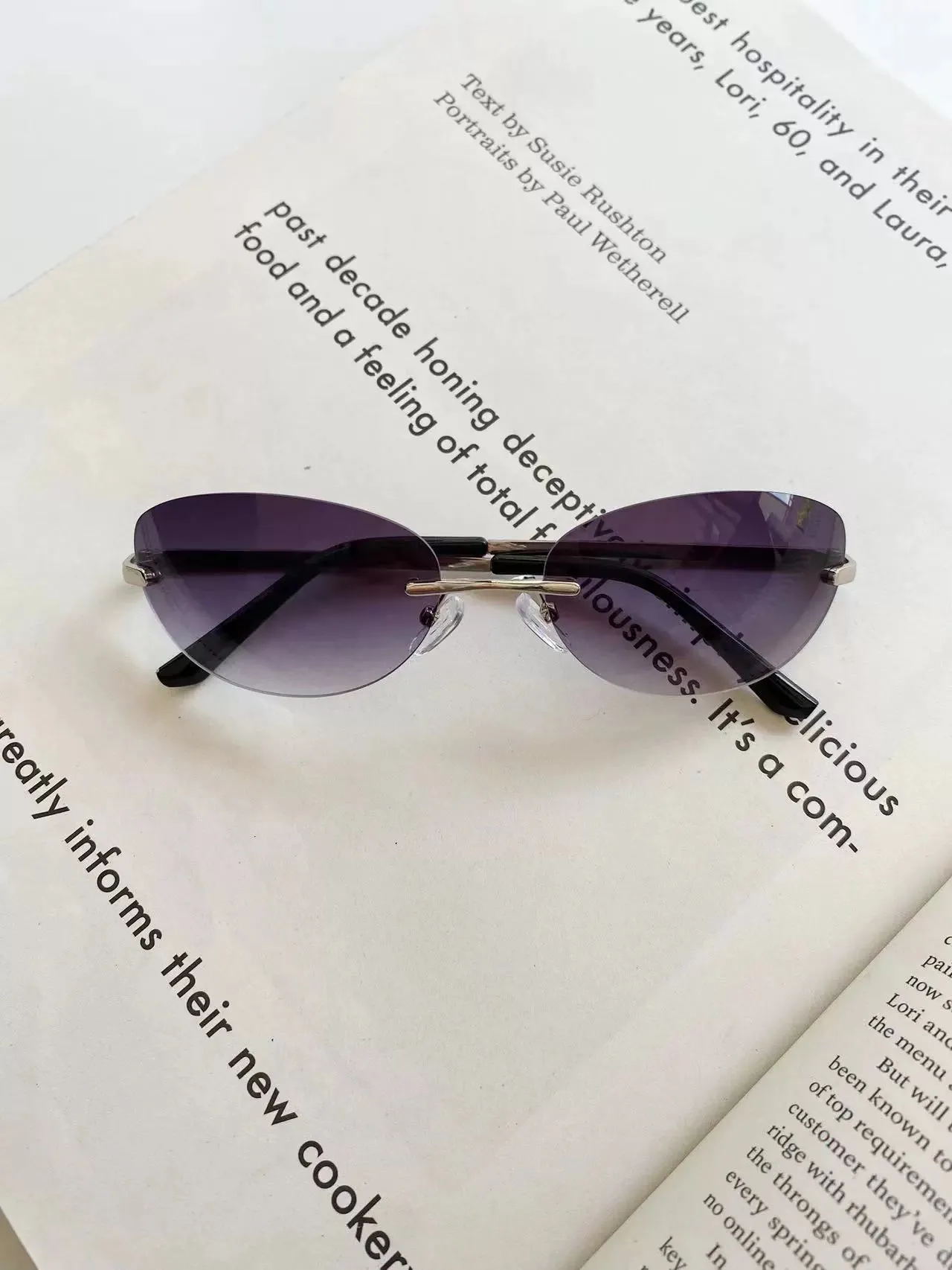 Mimi Frameless Sunglasses