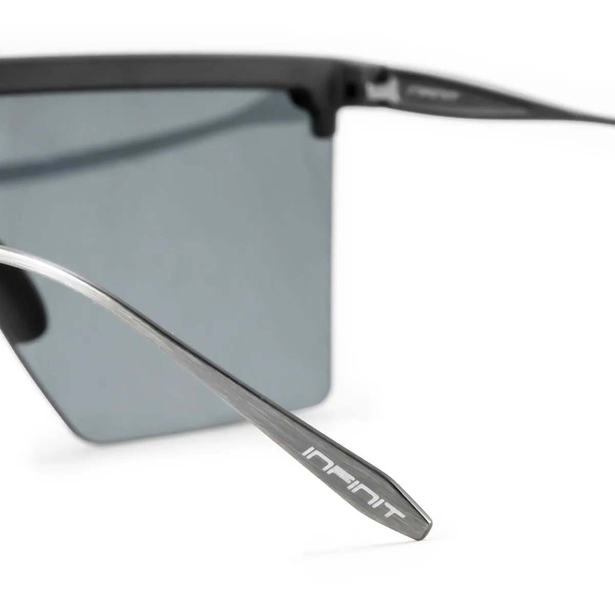Moscow - Metal Black Matt - Grey Lens