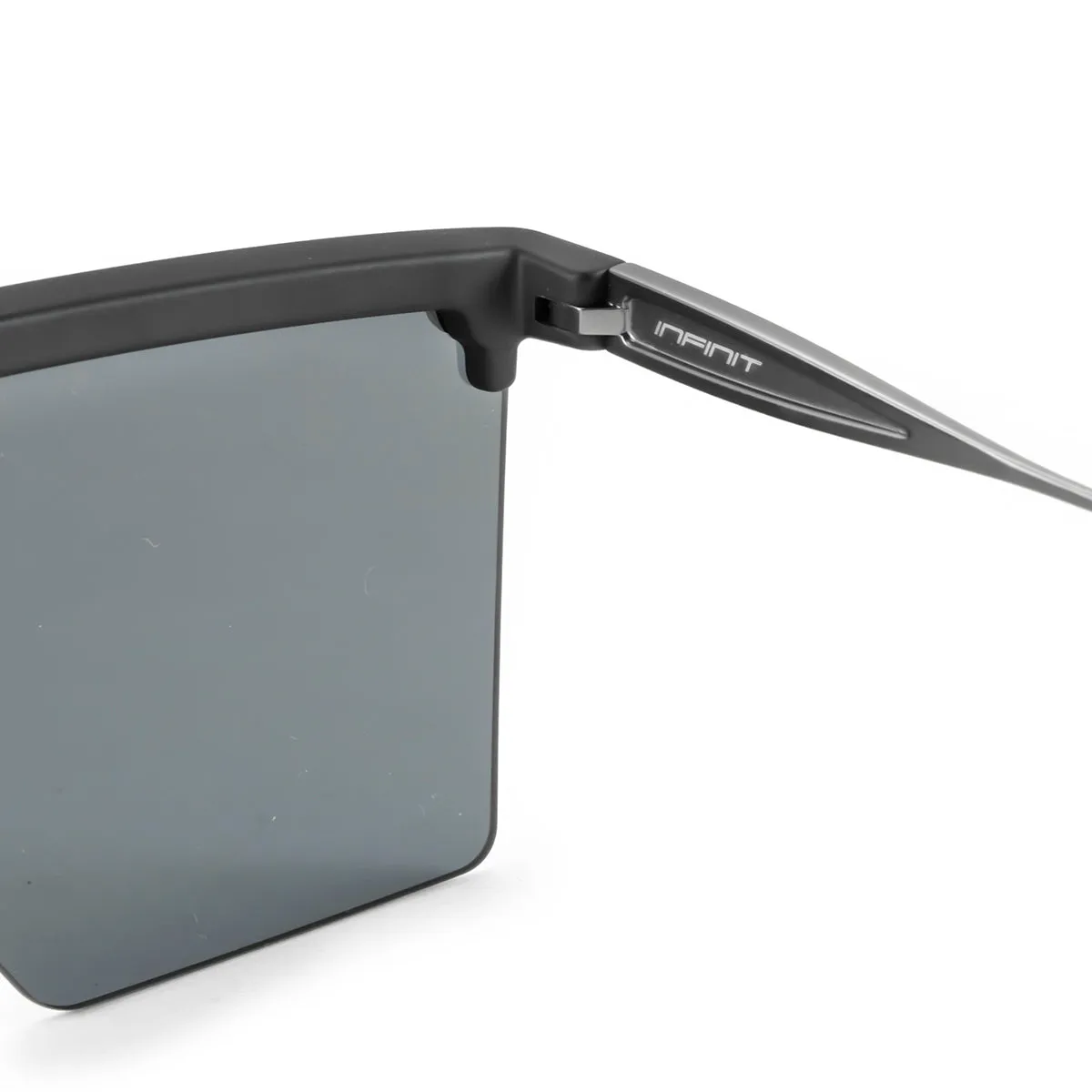 Moscow - Metal Black Matt - Grey Lens