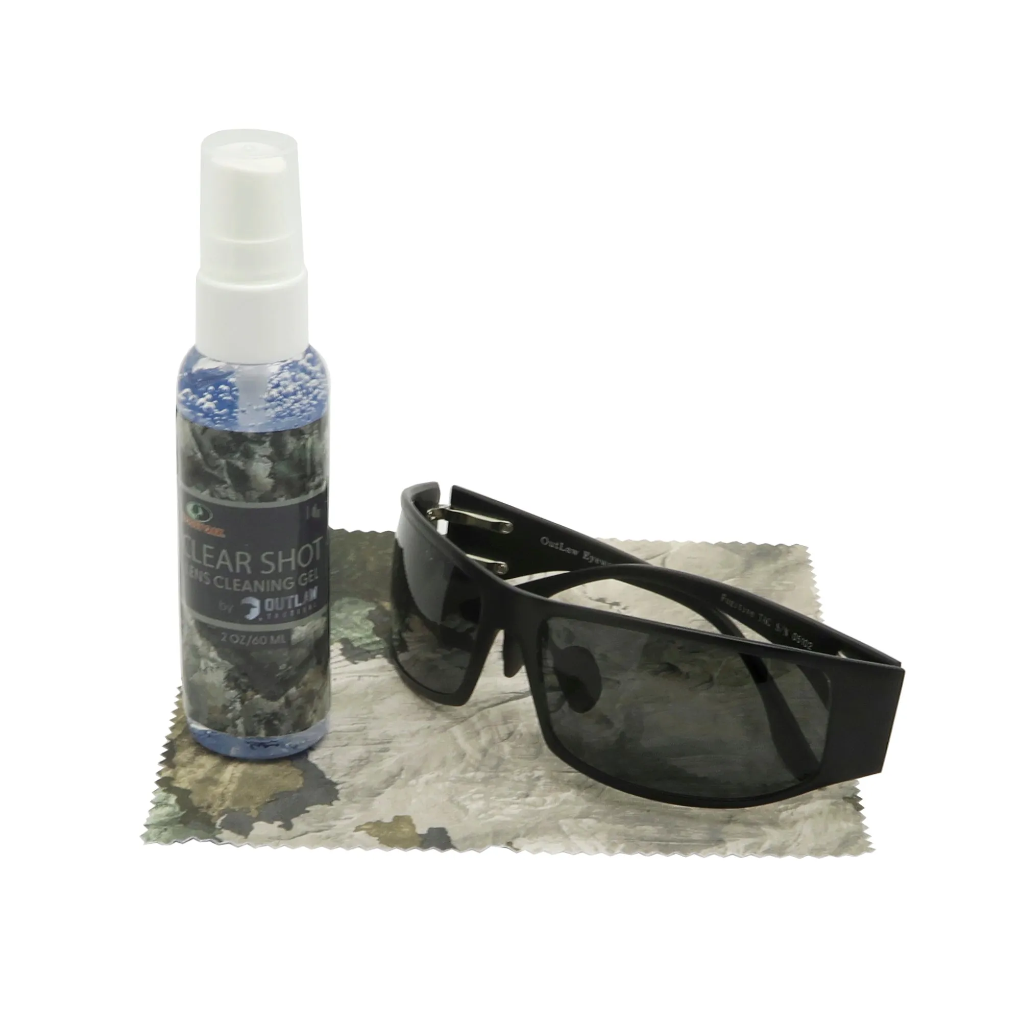 Mossy Oak ClearShot 2 Oz. Cleaner Spray & Microfiber Cleaning Cloth