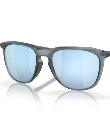Oakley Thurso