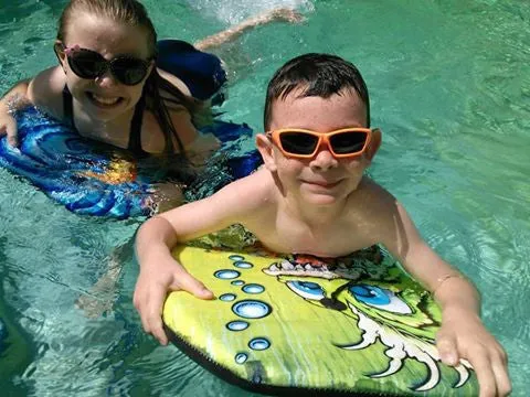 "Splash" Polarized Kids Sports Wrap Sunglasses