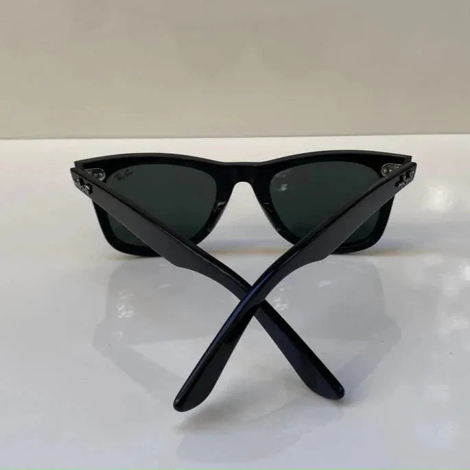 Ray-Ban Wayfarer Sunglasses
