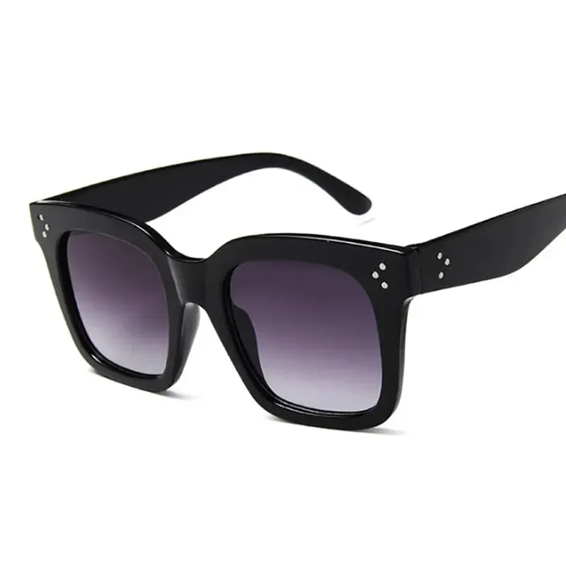 Sarika Oversized Sunglasses