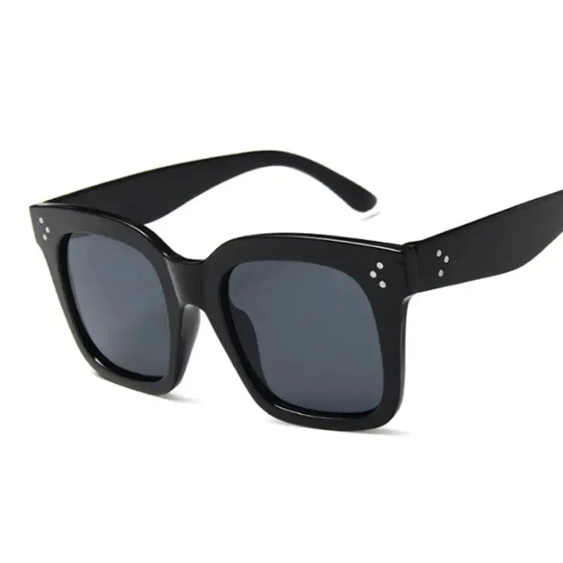 Sarika Oversized Sunglasses