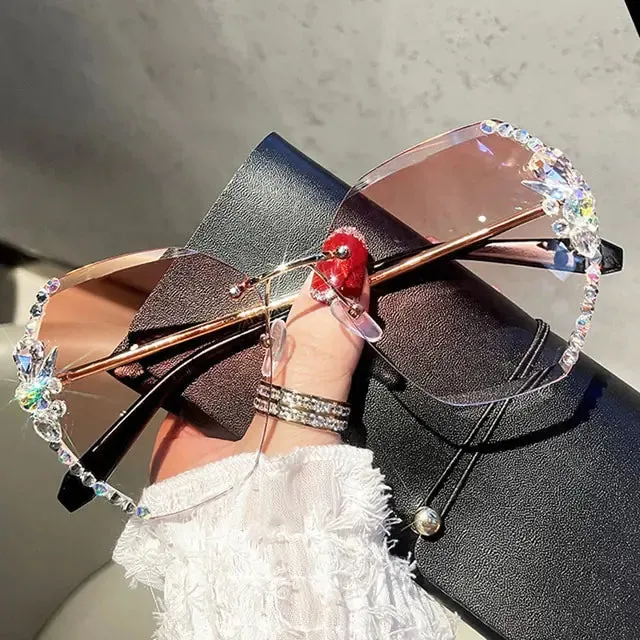 The Dame Sunglasses