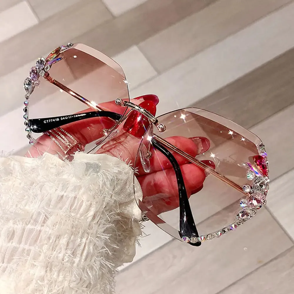 The Dame Sunglasses