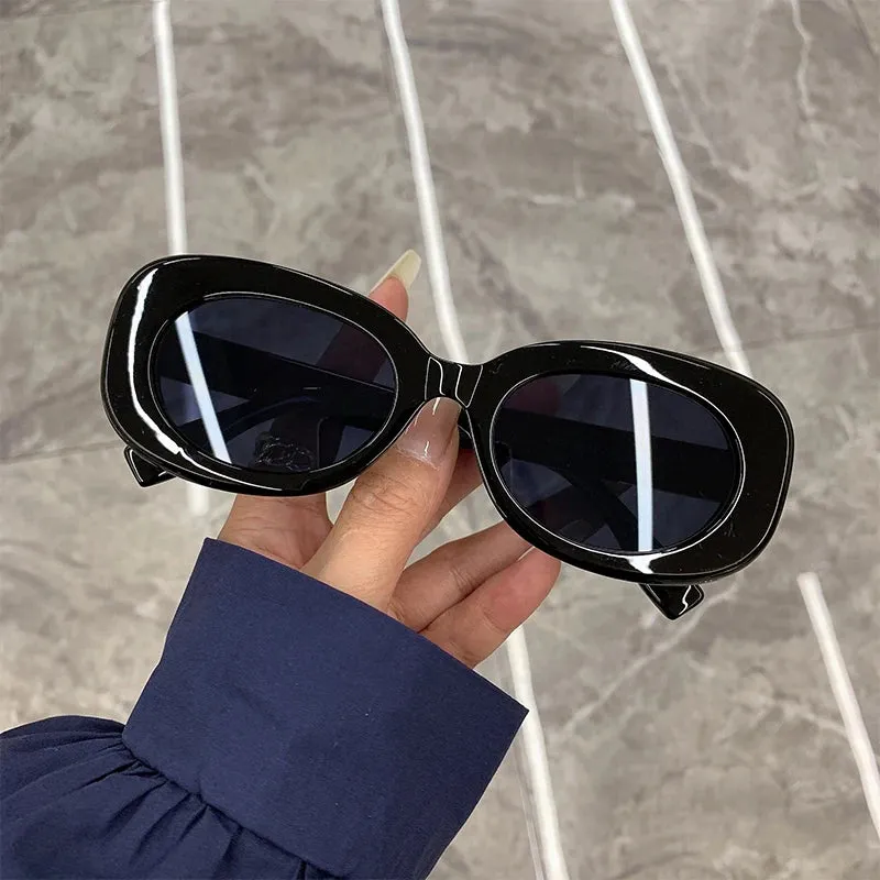 VAIGE Chic Oval Big Frame Sunglasses in Classic Black - UV400 Protection