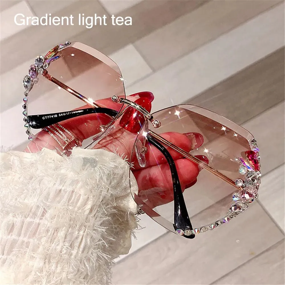 Vintage Rhinestone Sunglasses Brand Designer Sunglasses Retro Cutting Lens Gradient Sun Glasses Female UV400 Shades Glasses